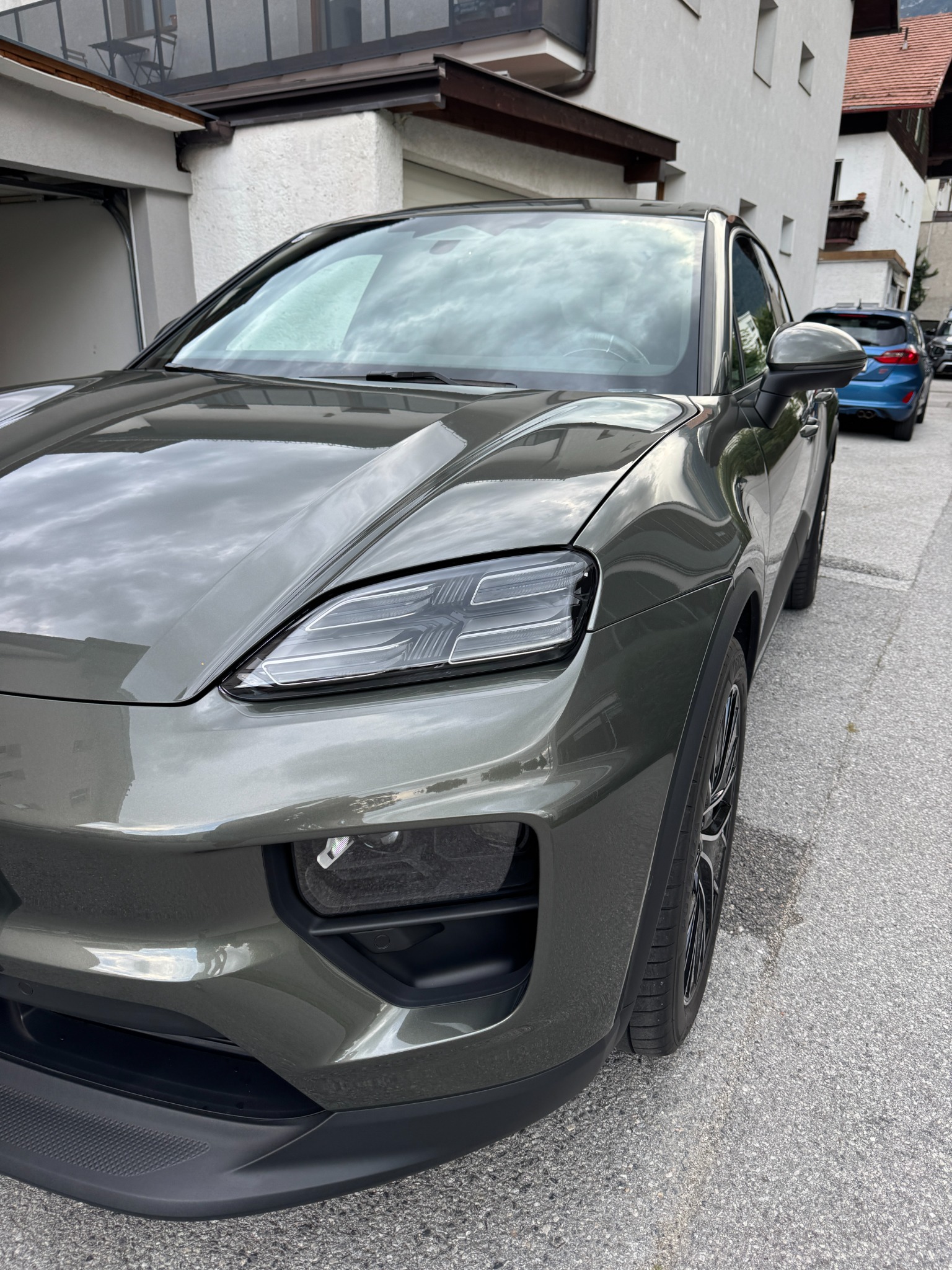 Gepflegtes Fahrzeug außen